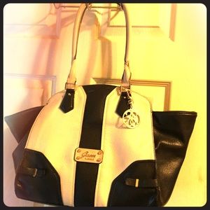 Guess purse